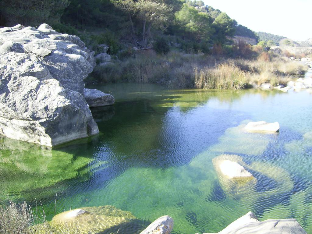 Enoturismo Celler Pinol Apartman Batea Kültér fotó